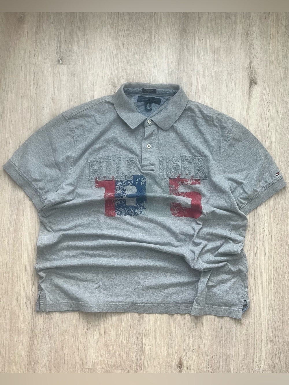 Vintage Y2K Tommy Hilfiger Spell Out Puff Print Polo Shirt Mens XL Gray Blue Red